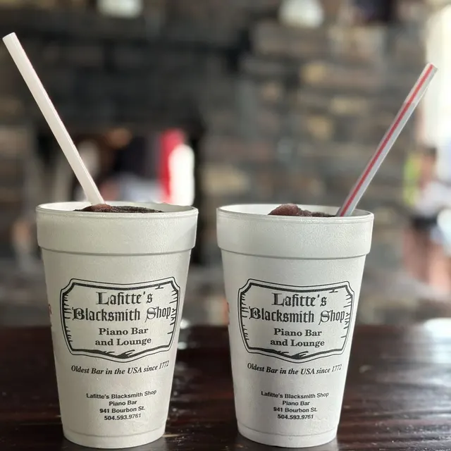 New Orleans Bourbon Street Bar Crawl w/ Shots & Souvenir Cup