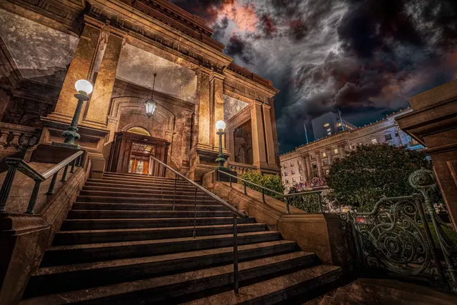 Haunted San Francisco Tour