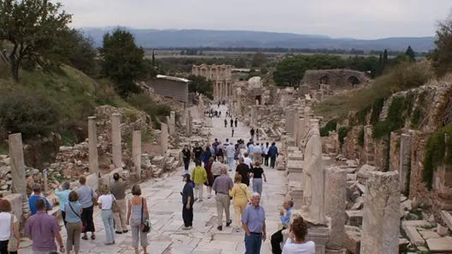SKIP-THE-LINE: Group & Private Ephesus Tour ENTRY FEE & LUNCH