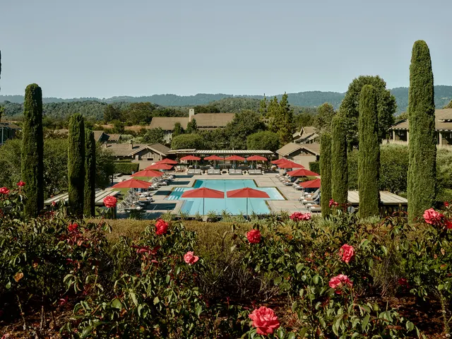 Clubhouse Series: The Art of Balance — Rosewood Sand Hill