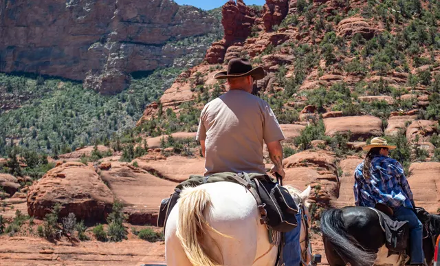 Sedona Horseback Rides At Dead Horse Ranch with River Crossing