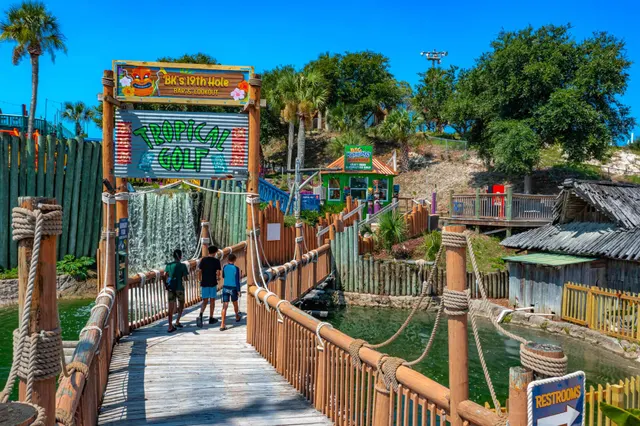 Big Kahuna's Destin