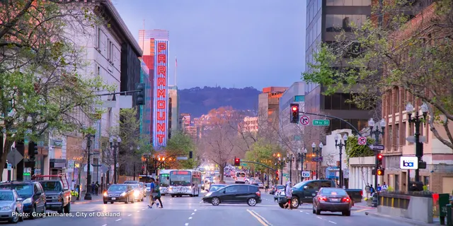 Discover the Vibrant Beat: Oakland Urban Excursion