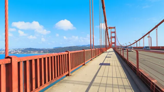 Golden Gate Bridge Guided Walk Tour