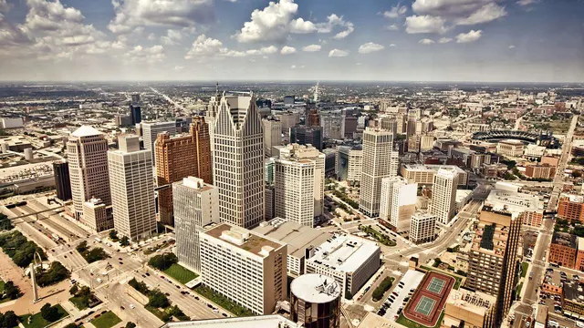 Explore undiscovered beauty of Detroit