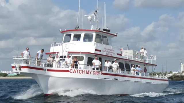 4-Hour Day or Night-Time Reef Bottom Fishing Charter in Fort Lauderdale