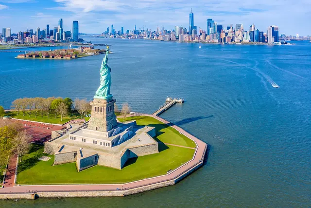 Liberty Island Adventure Tour