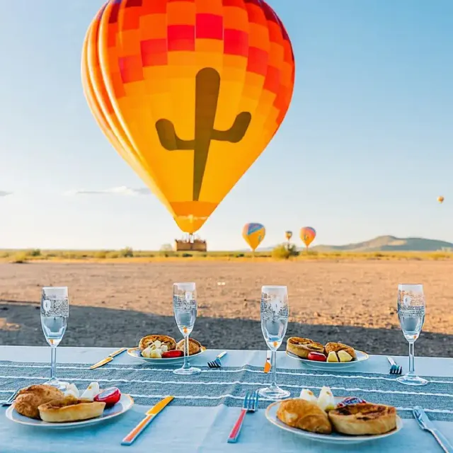 Phoenix Afternoon Hot Air Balloon Ride with Bubbly + Charcuterie