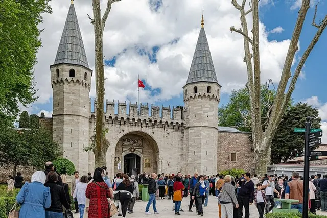 Istanbul E-pass: Top Istanbul Attractions with Skip The Ticket Line