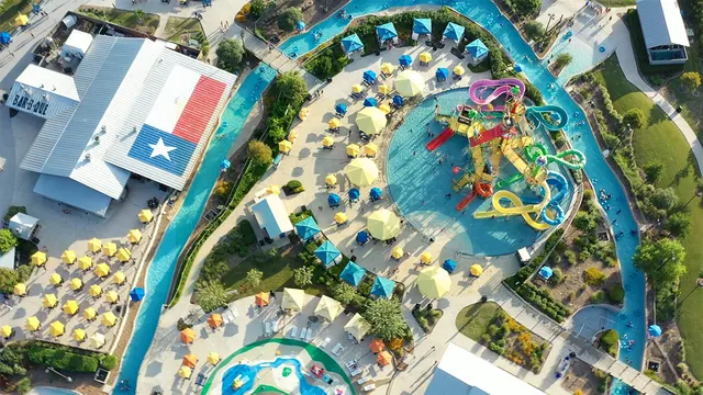 Typhoon Texas Waterpark - Houston